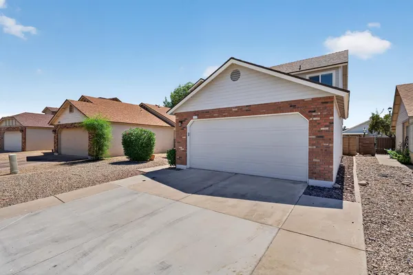$2,295 | 1237 West Rosewood Court, Chandler, AZ 85224