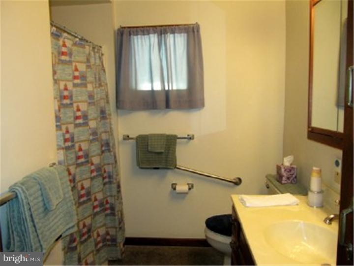 5114 Wilshire Road Temple, PA 19560 - Photo 13 of 17 Bathroom