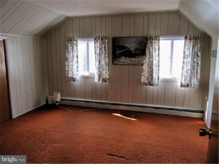 5114 Wilshire Road Temple, PA 19560 - Photo 15 of 17 Bedroom 3