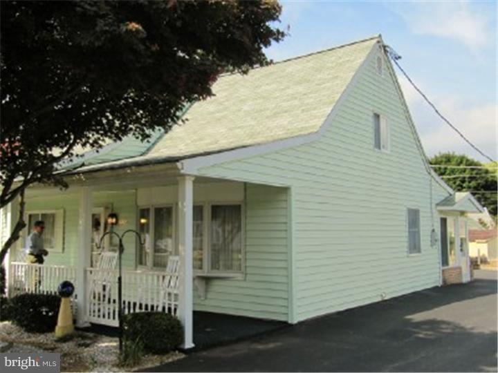 Exterior Side