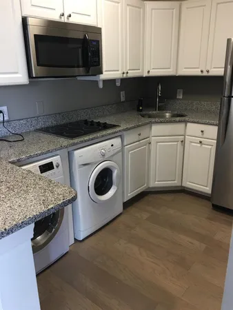 $1,350 | 900 19th Avenue South, Unit 501, Nashville, TN 37212