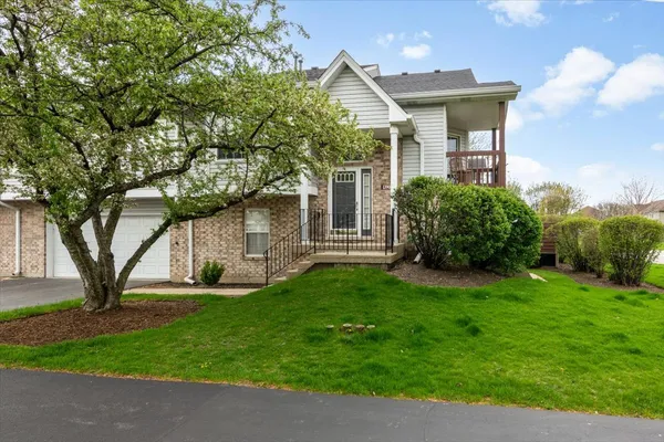 $330,000 | 13902 Cambridge Circle, Plainfield, IL 60544