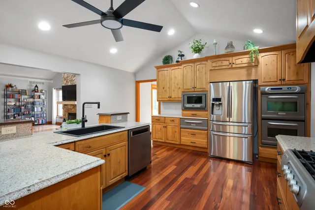 $575,000 | 6913 West County Road 750 South, Knightstown, IN 46148