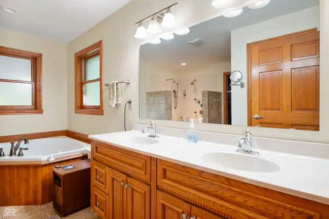 $575,000 | 6913 West County Road 750 South, Knightstown, IN 46148