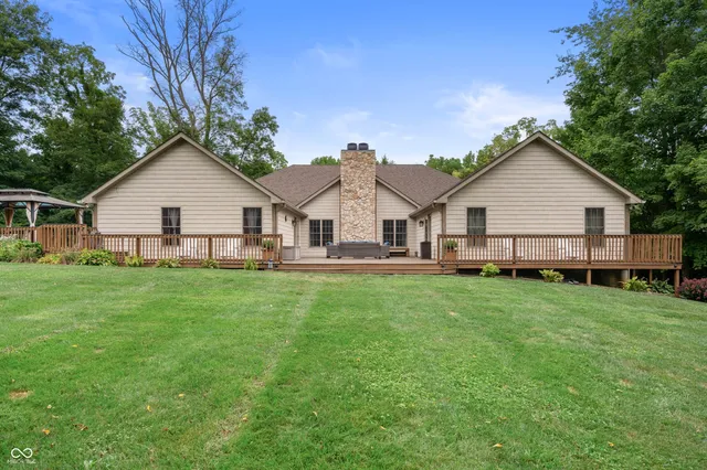 $575,000 | 6913 West County Road 750 South, Knightstown, IN 46148