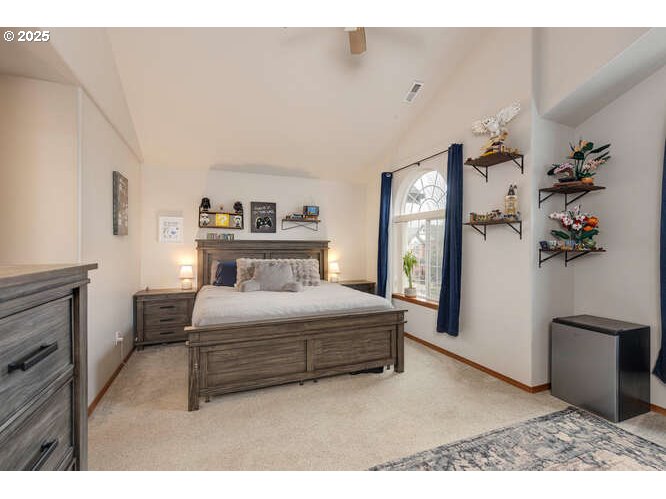 433 Southwest Pemberly Loop McMinnville, OR 97128 - Photo 11 of 24 a bedroom with a bed and a television