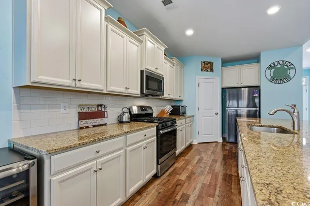 $538,800 | 272 Sherwood Drive, Murrells Inlet, SC 29576