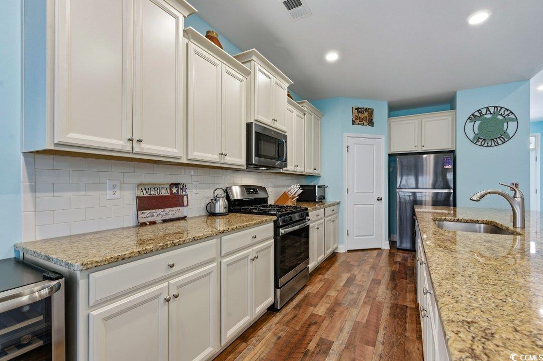 272 Sherwood Drive Murrells Inlet, SC 29576 - Photo 9 of 39