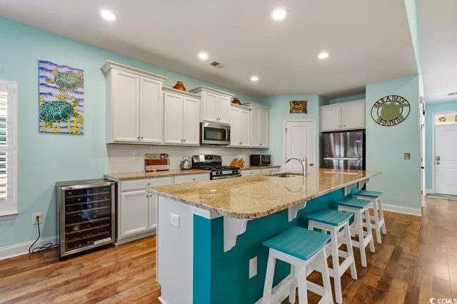 $538,800 | 272 Sherwood Drive, Murrells Inlet, SC 29576