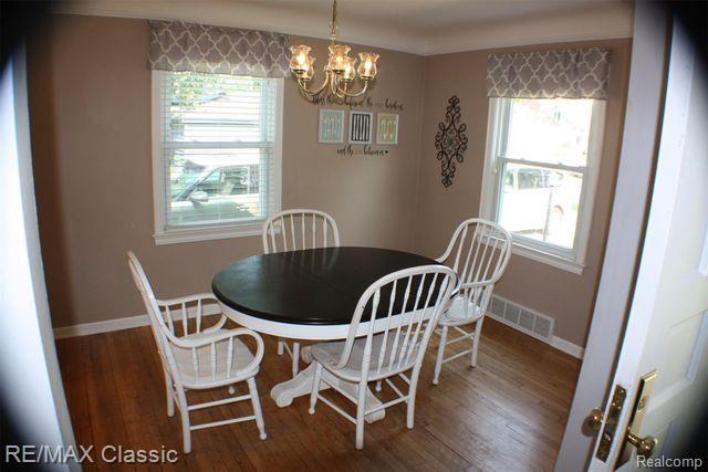 1737 Columbia Road Berkley, MI 48072 - Photo 4 of 20 Gallery Image 4