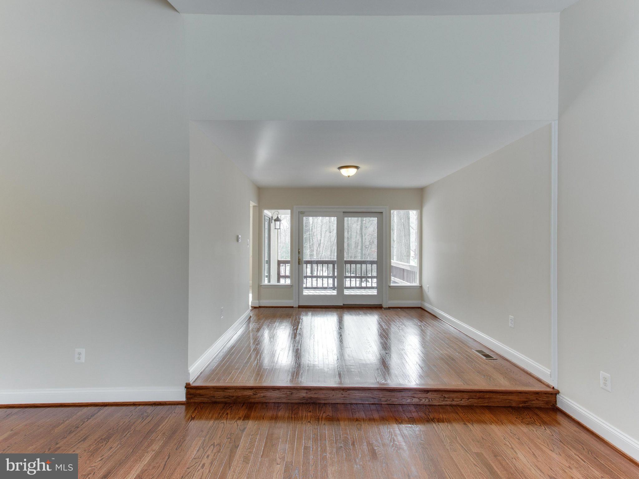 1705 Kiva Road Silver Spring, MD 20905 - Photo 12 of 30 Dining Room