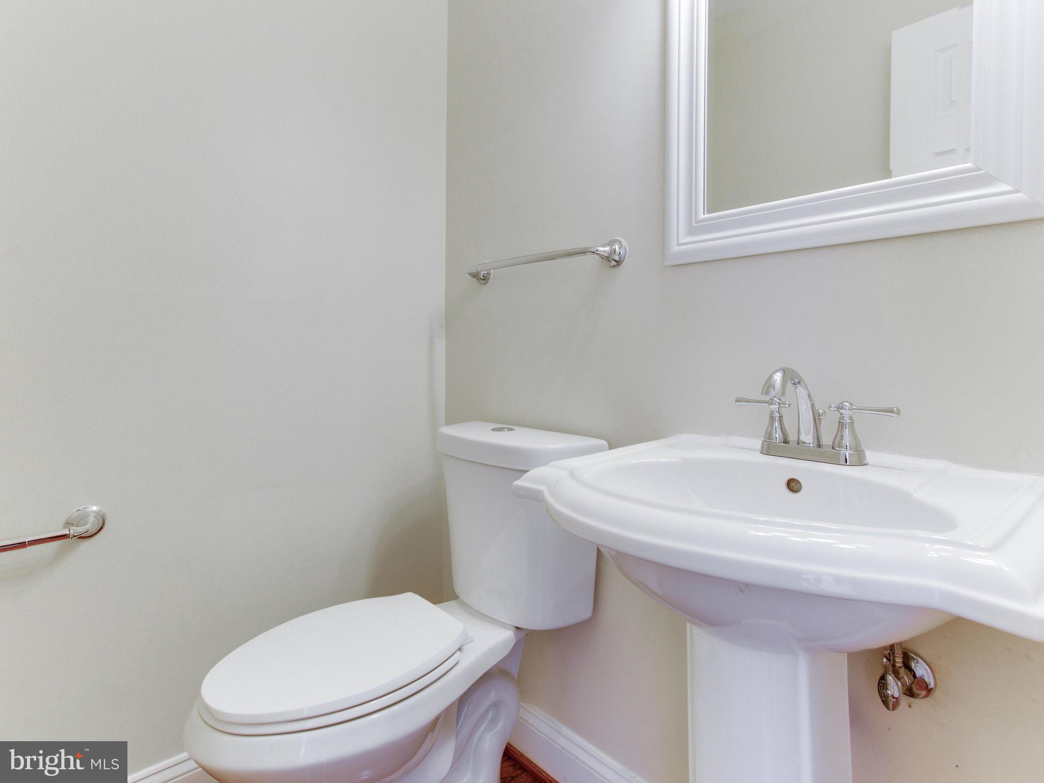 1705 Kiva Road Silver Spring, MD 20905 - Photo 14 of 30 Bath