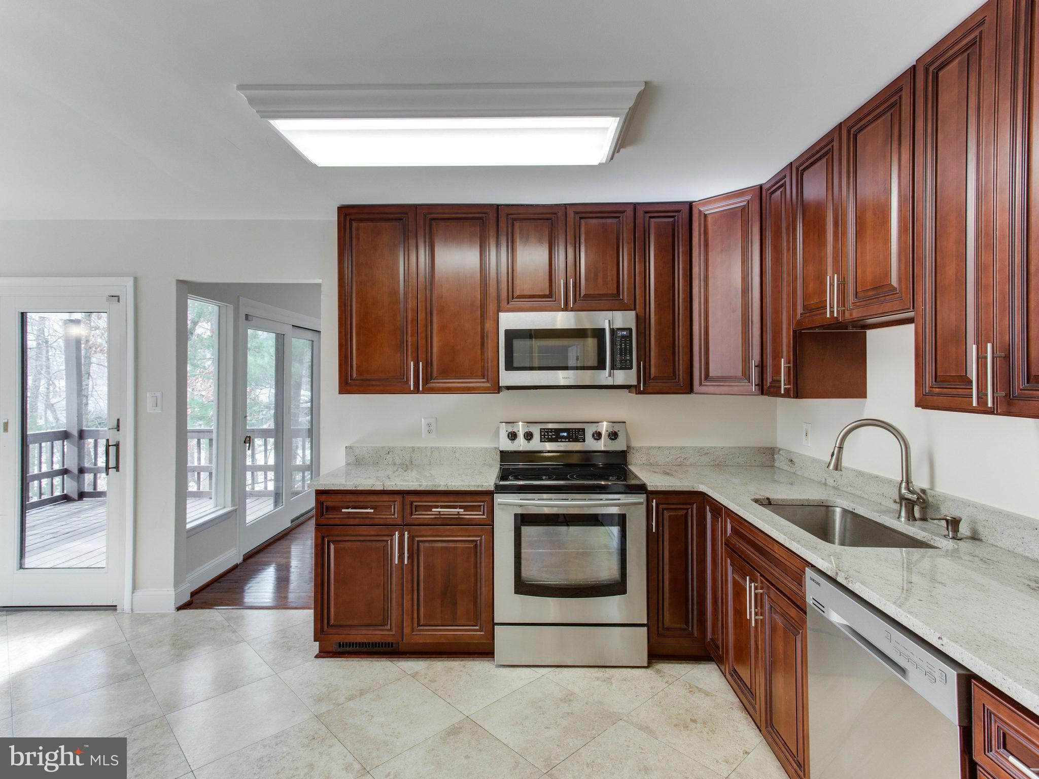 1705 Kiva Road Silver Spring, MD 20905 - Photo 3 of 30 Kitchen
