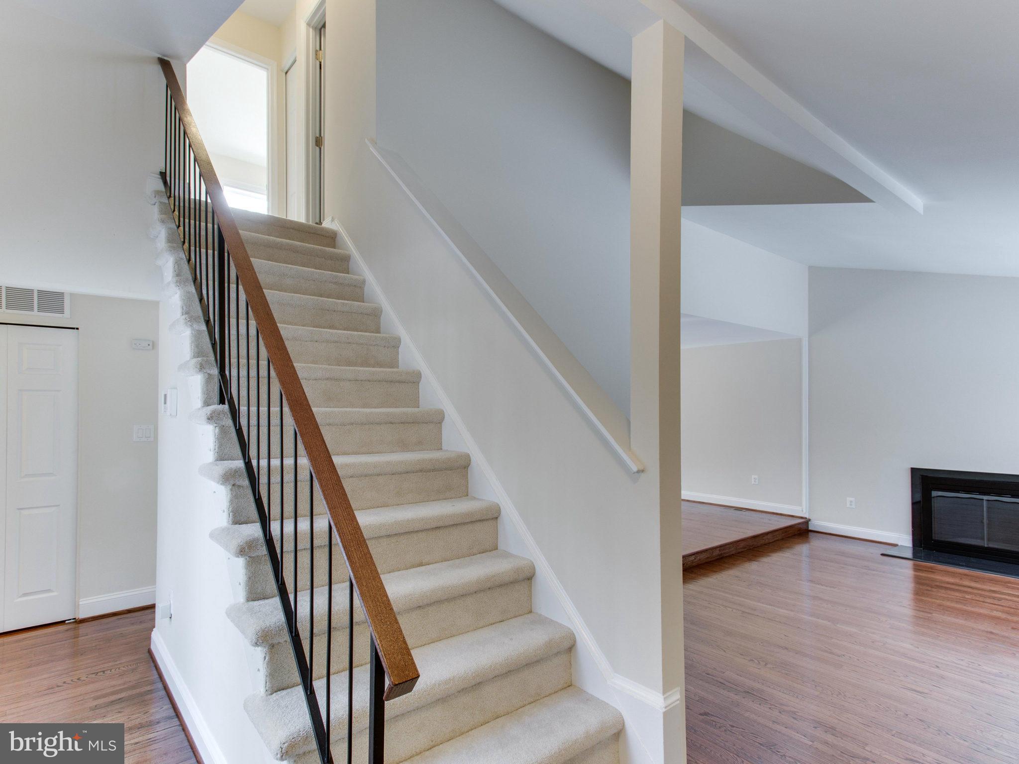 1705 Kiva Road Silver Spring, MD 20905 - Photo 8 of 30 Interior (General)
