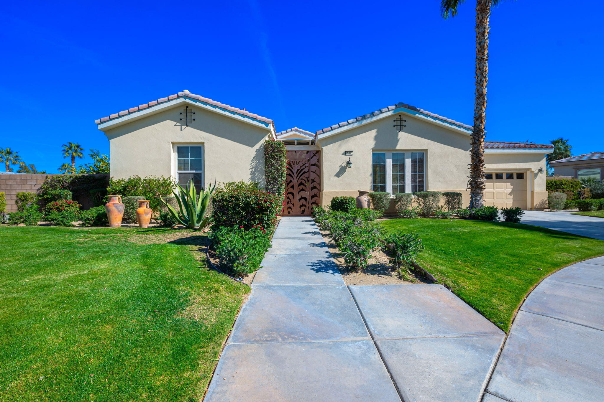 81207 Santa Rosa Court La Quinta, CA 92253 - Photo 8 of 97 81207 Santa Rosa Ct, La Quint