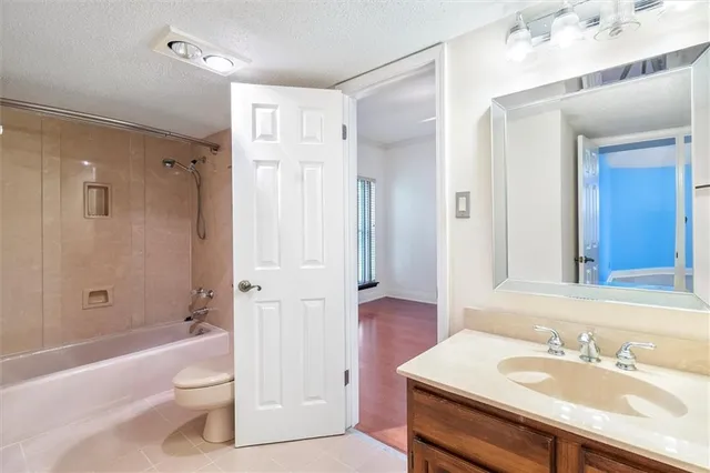 $775,000 | 5636 Janice Avenue, Kenner, LA 70065