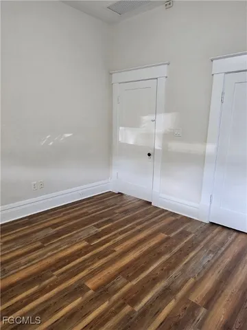 $2,500 | 2029 Clifford Street, Fort Myers, FL 33901