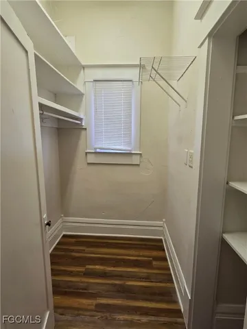 $2,500 | 2029 Clifford Street, Fort Myers, FL 33901