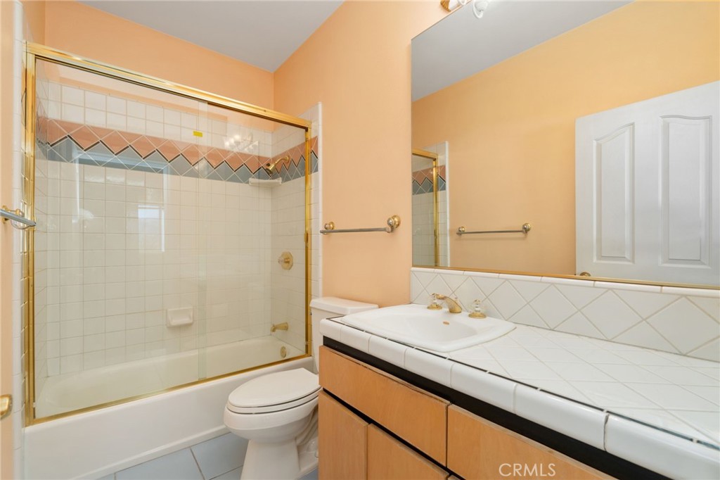 1798 Center Street Colton, CA 92324 - Photo 30 of 72