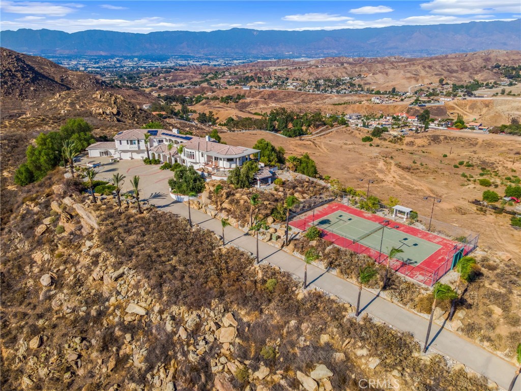 1798 Center Street Colton, CA 92324 - Photo 3 of 72