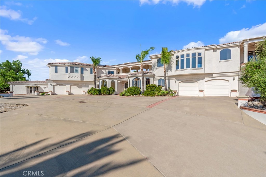 1798 Center Street Colton, CA 92324 - Photo 7 of 72