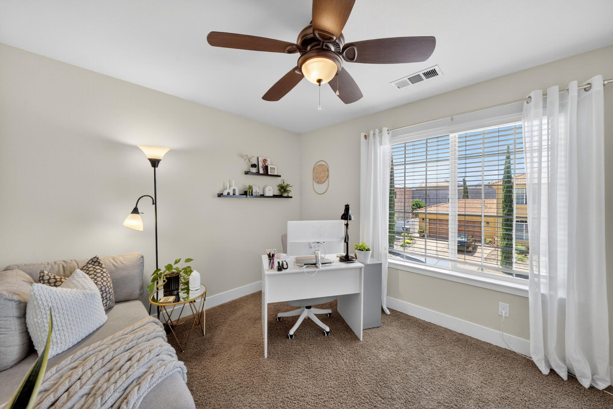 5556 Diamond Ridge Drive Redding, CA 96003 - Photo 21 of 39 5556 Diamond Ridge Drive-06
