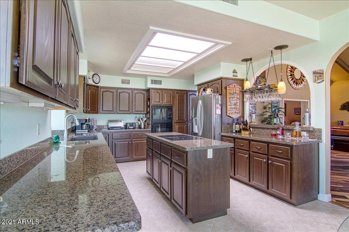 19118 East Wiki Way Rio Verde, AZ 85263 - Photo 24 of 44 Kitchen_0252