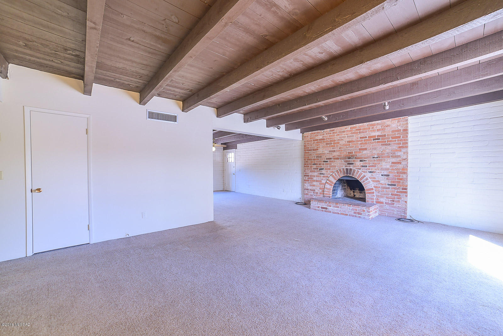 3935 North Country Club Road, Unit 41 Tucson, AZ 85716 - Photo 3 of 38