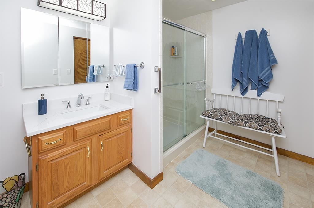 3 Overlook Drive Atkinson, NH 03811 - Photo 18 of 40