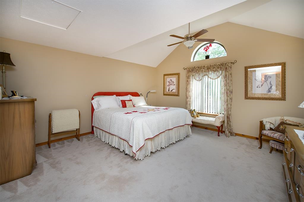 3 Overlook Drive Atkinson, NH 03811 - Photo 23 of 40