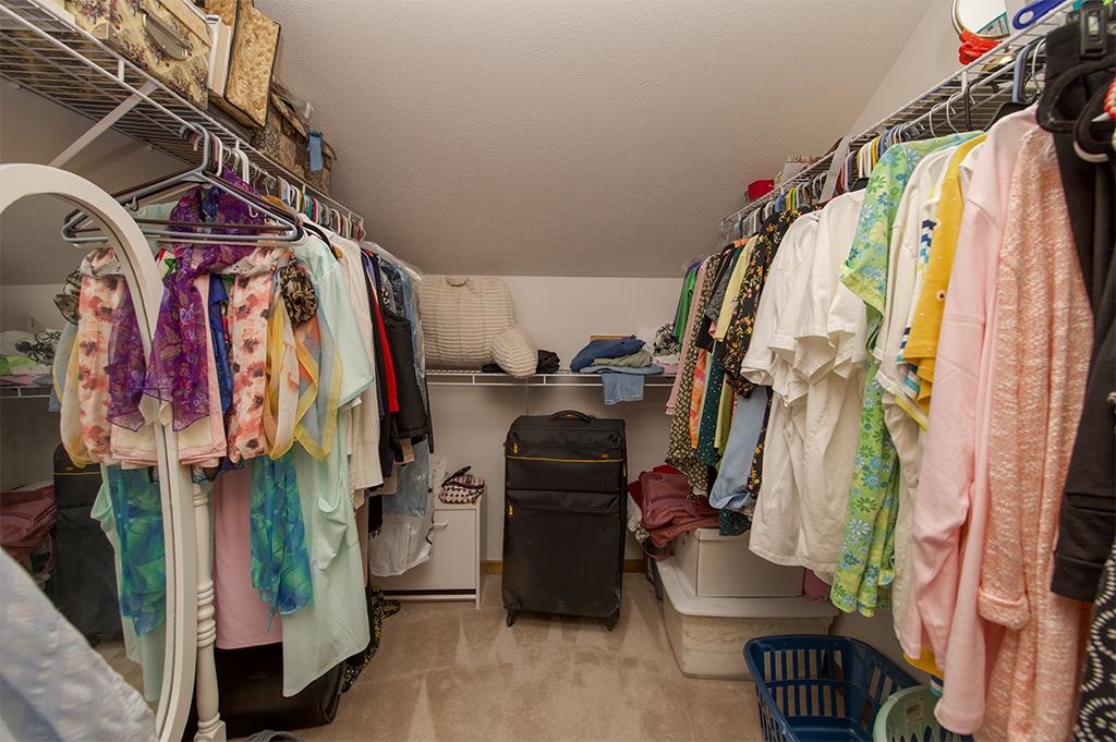 3 Overlook Drive Atkinson, NH 03811 - Photo 25 of 40