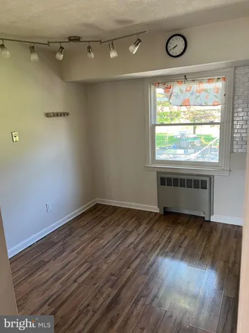 $2,300 | 112 Halsey Avenue, Reading, PA 19609