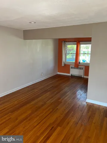 $2,300 | 112 Halsey Avenue, Reading, PA 19609