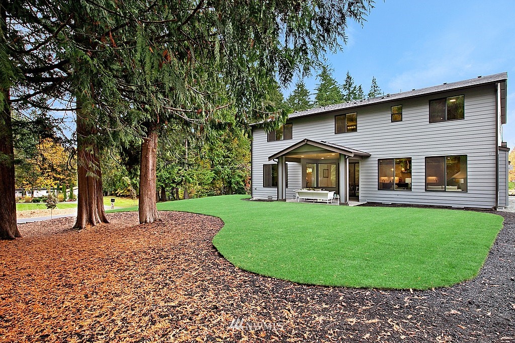 231 234th Place Southeast, Unit 2 Bothell, WA 98021 - Photo 5 of 25