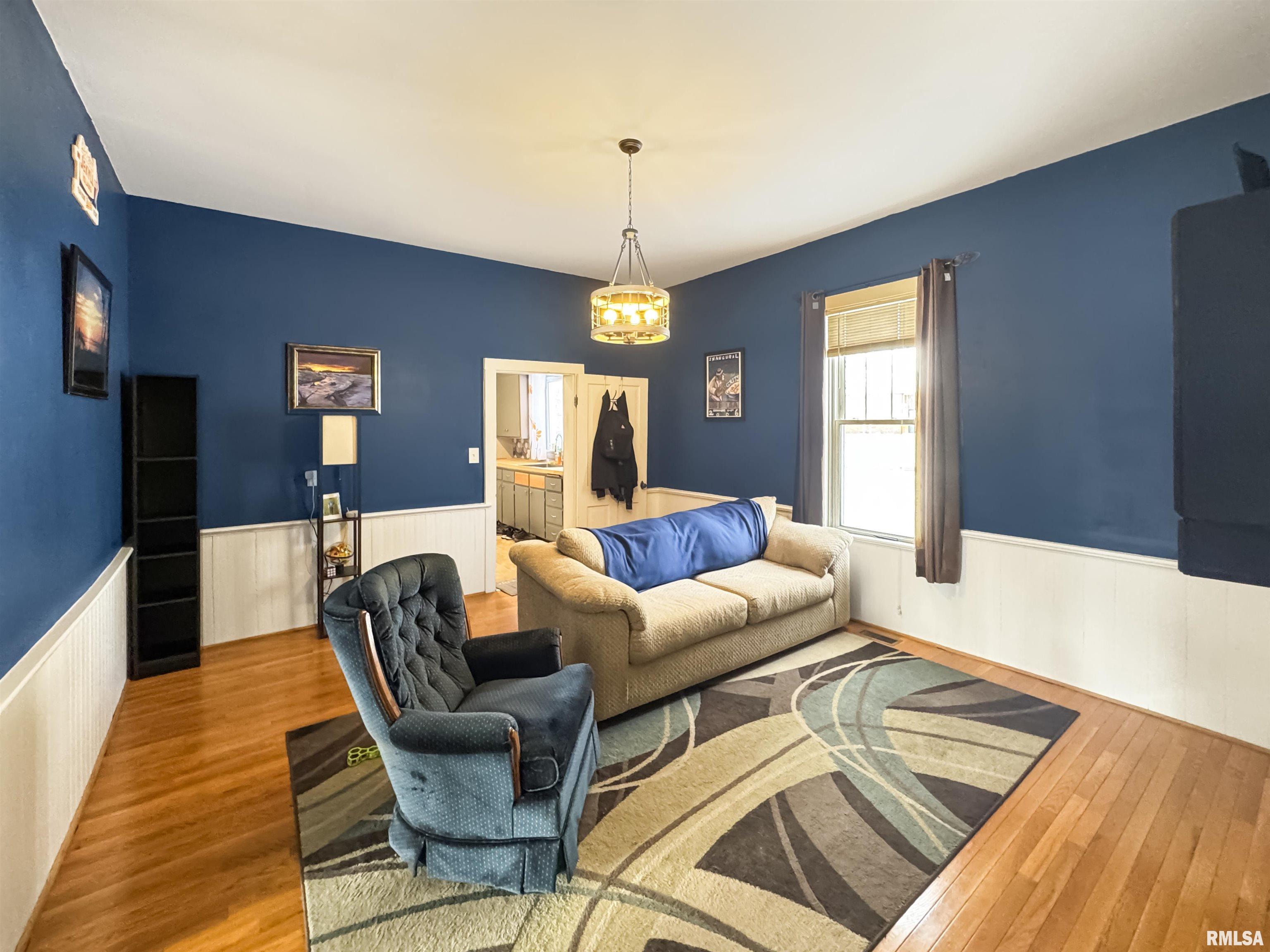 307 Northwest Cross Street Mount Sterling, IL 62353 - Photo 13 of 32