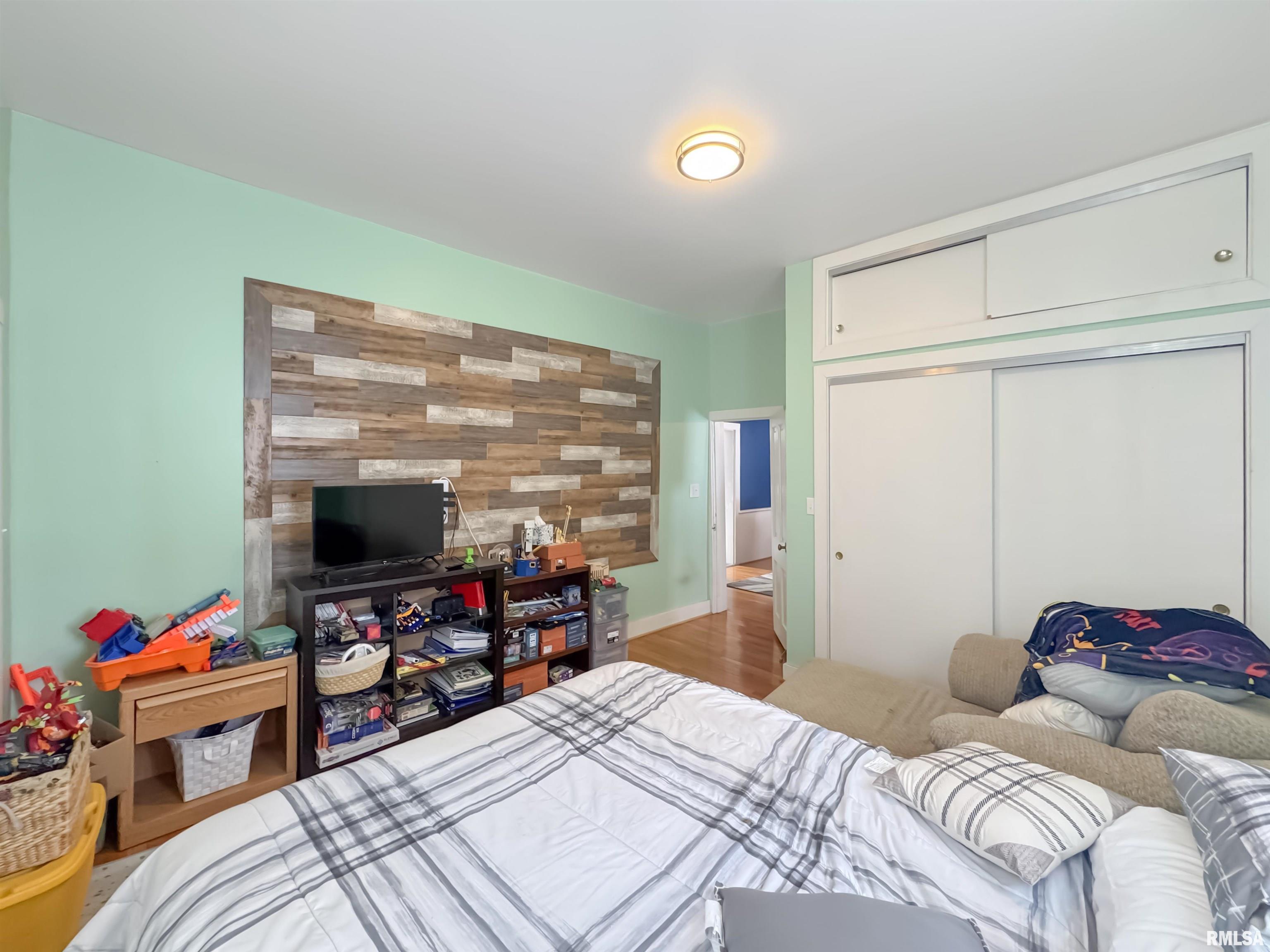 307 Northwest Cross Street Mount Sterling, IL 62353 - Photo 18 of 32