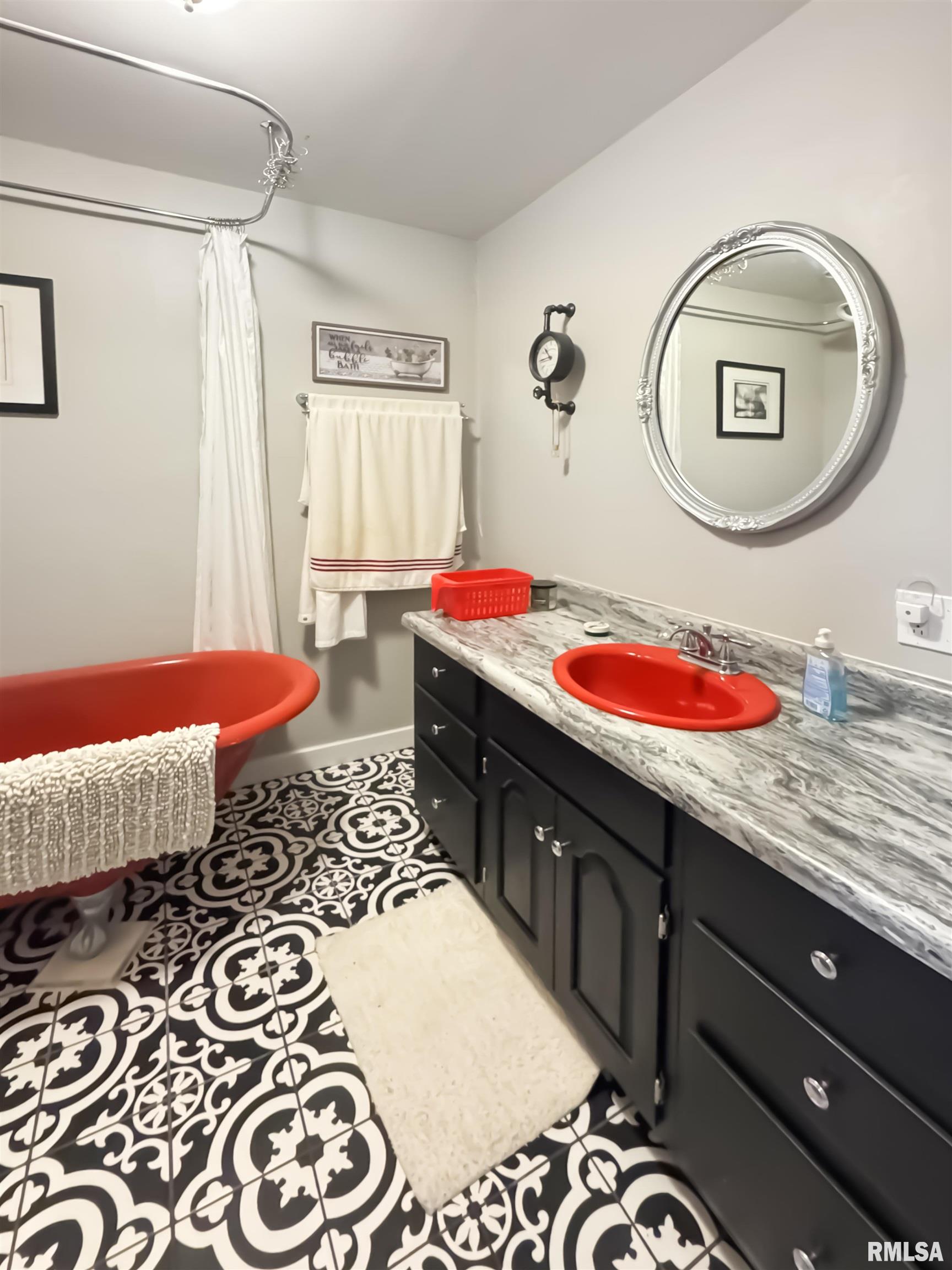 307 Northwest Cross Street Mount Sterling, IL 62353 - Photo 19 of 32