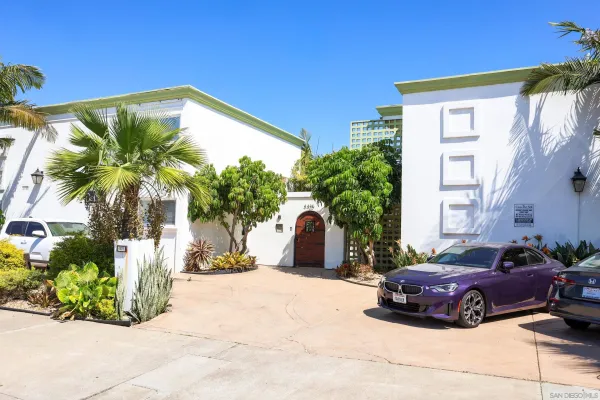 $335,000 | 4425 50th Street, Unit 16, San Diego, CA 92115