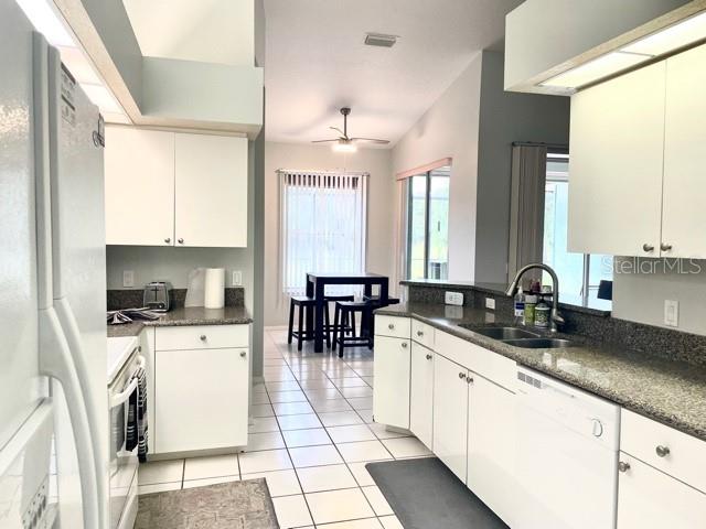 554 Pine Ranch East Road Osprey, FL 34229 - Photo 2 of 24