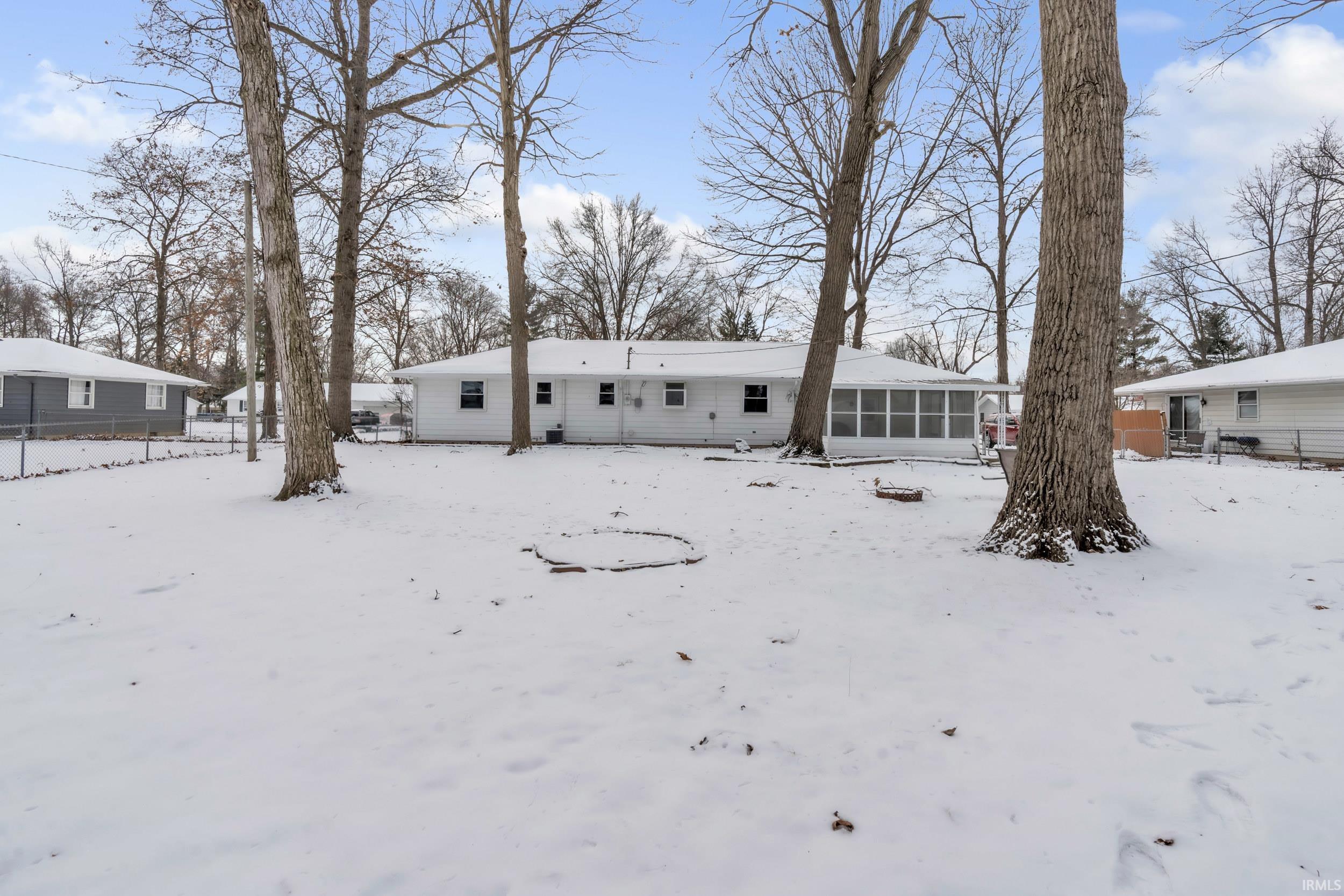 2316 Lima Lane Fort Wayne, IN 46818 - Photo 7 of 24