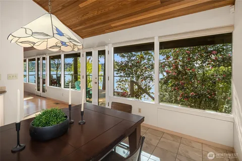 $6,500,000 | 2047 Killarney Way, Bellevue, WA 98004