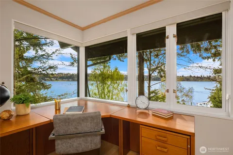 $6,500,000 | 2047 Killarney Way, Bellevue, WA 98004