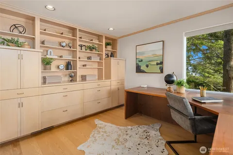 $6,500,000 | 2047 Killarney Way, Bellevue, WA 98004