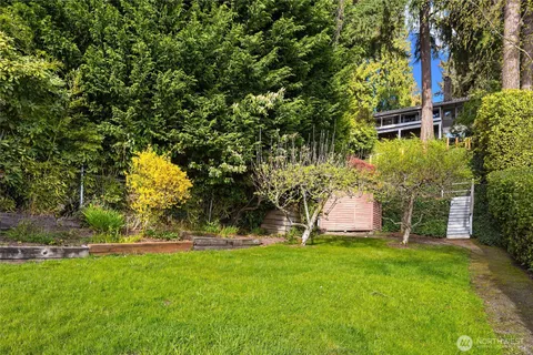 $6,500,000 | 2047 Killarney Way, Bellevue, WA 98004