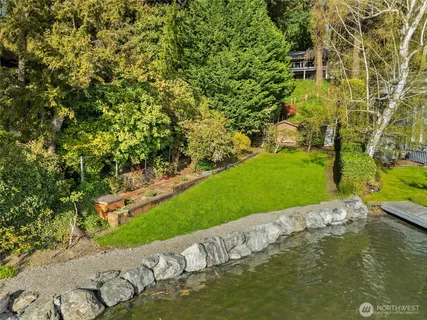 $6,500,000 | 2047 Killarney Way, Bellevue, WA 98004