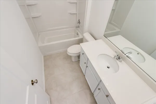 $430,990 | 734 Alberta Avenue, Oswego, IL 60543