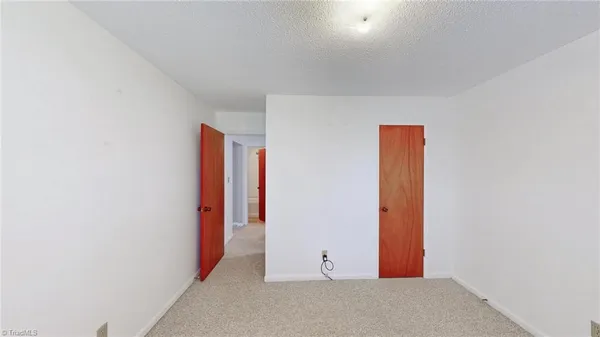 $230,000 | 7307 Lansdowne Place, Thomasville, NC 27360