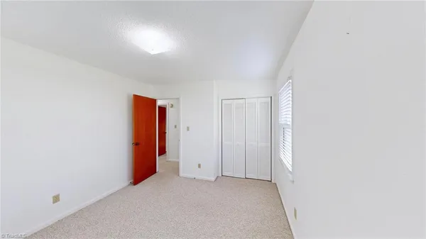 $230,000 | 7307 Lansdowne Place, Thomasville, NC 27360