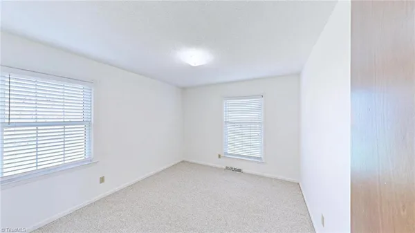 $230,000 | 7307 Lansdowne Place, Thomasville, NC 27360