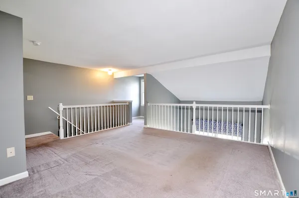 $189,000 | 3 Concorde Way, Unit B1, Windsor Locks, CT 06096